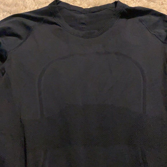Navy long sleeve swiftly tech - Picture 2 of 3